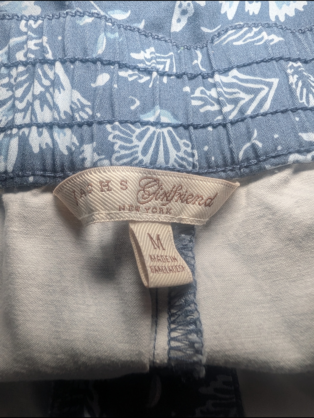 JACHS Girlfriend Blue Floral Bermuda Shorts - Picture 4 of 10